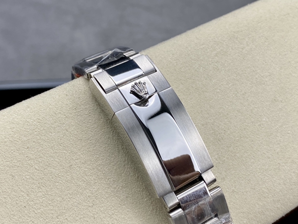 激安ロレックス着用イメージ